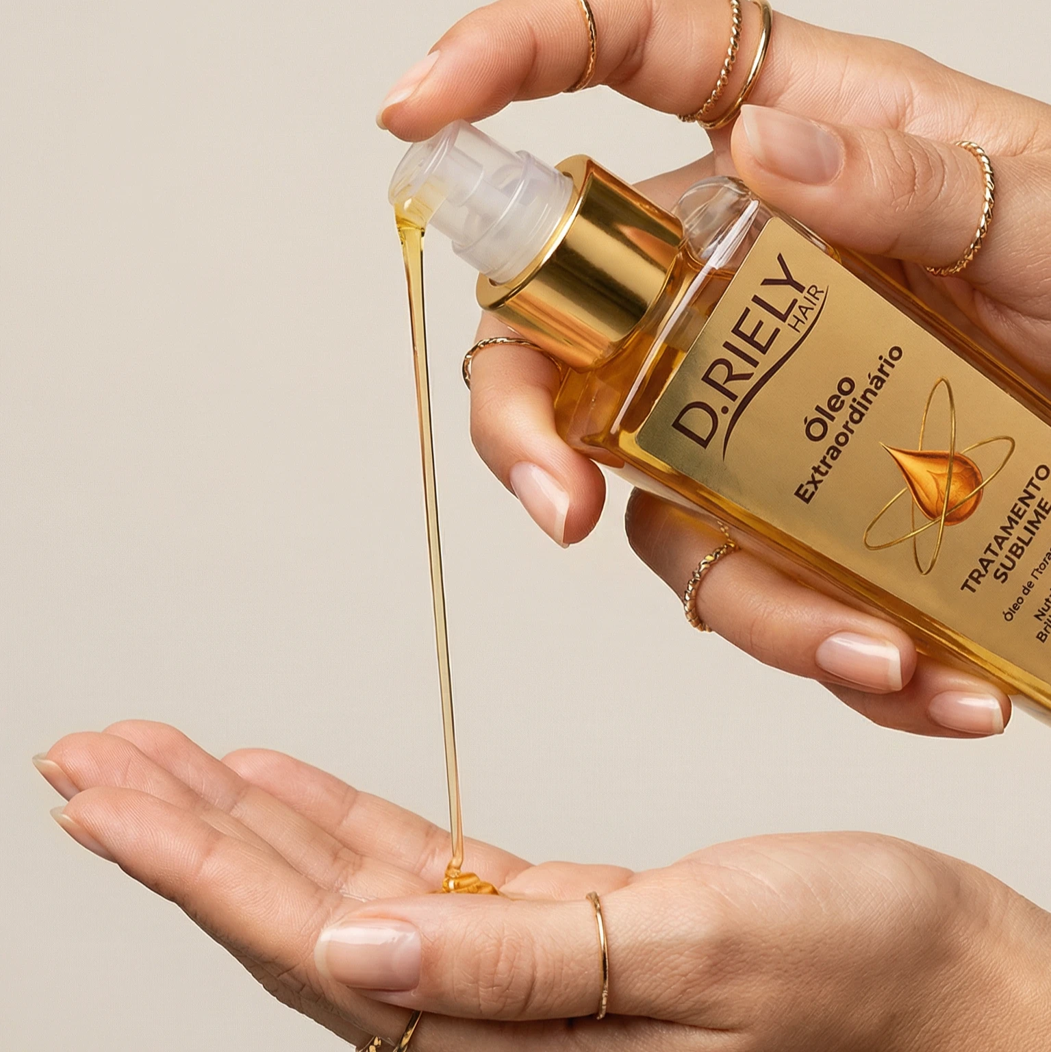 Óleo Extraordinário D.Riely com argan, rosa, coco e camomila para alto brilho